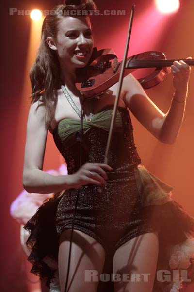 THE PUPPINI SISTERS - 2010-06-19 - PARIS - La Machine (du Moulin Rouge) - 